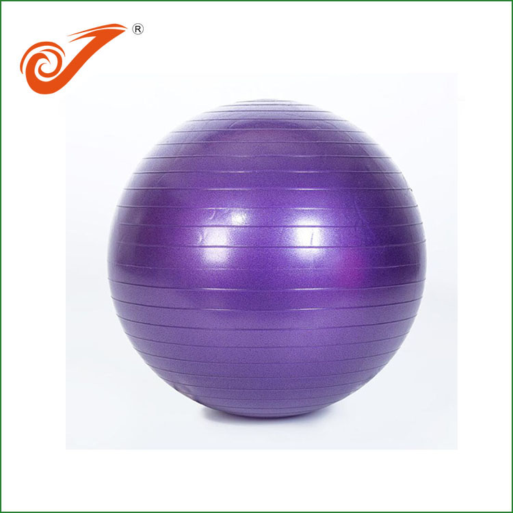 What are the methods of practicing yoga balls?